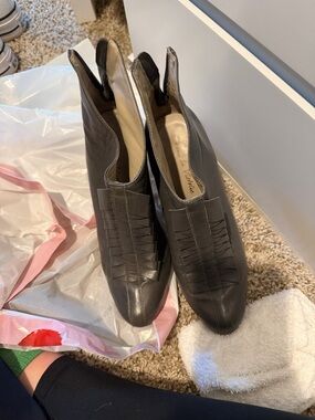 Women's Gray Leather Fringe Slip-On Mules